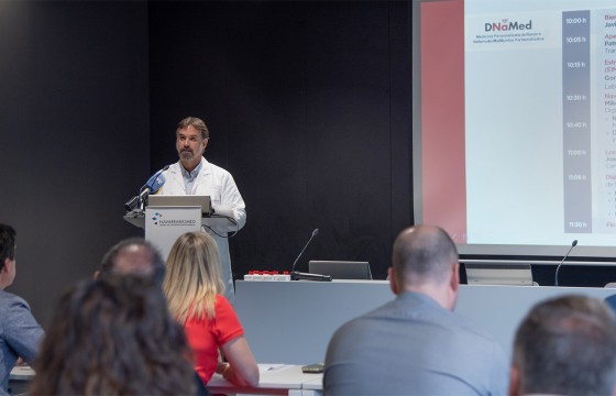 Bienvenida a cargo del Director de Navarrabiomed Javier Gómez-Arrue
