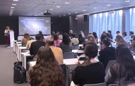 Ponencia a cargo de Sandra Hervás-Stubb.