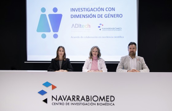 From left to right, Maruxa Arana, Excellence and Dissemination of R&D&i of ADItech; Maite Mendioroz, director of Navarrabiomed and Diego Garrido, director of ADItech.