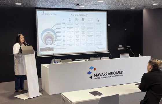 Virginia García durante su exposición sobre NAGENdata