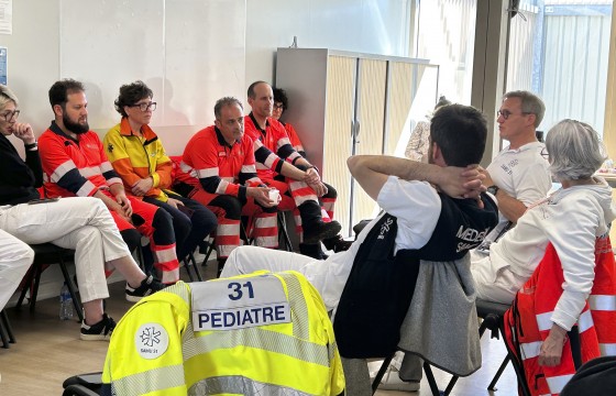 Sesión de debriefing tras las simulaciones