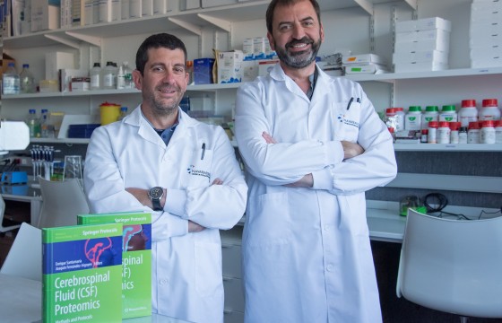 Joaquín Fernández-Irigoyen y Enrique Santamaría. 